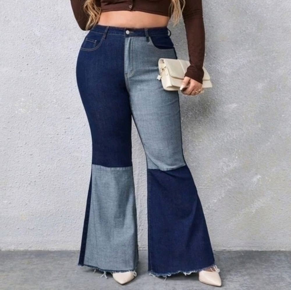 SHEIN CURVE TWO TONE FLARE RAW HEM JEANS SZ 2X